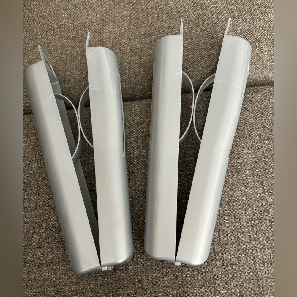 PLASTIC BOOT SHAPERS FOR TALL BOOTS